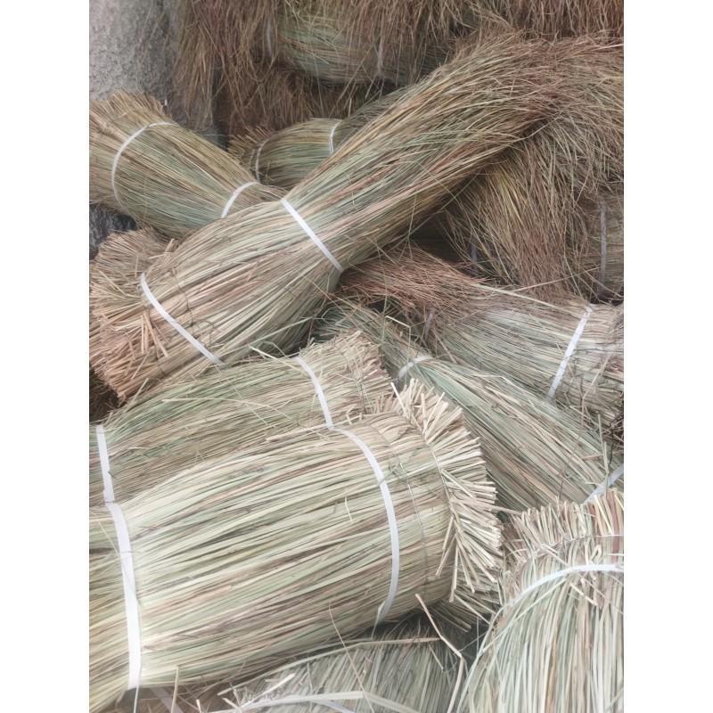 Doğal Püskül Otu - Saçak Otu - 110cm x 2m Doğal Püskül Otu - Saçak Otu - 110cm x 2m